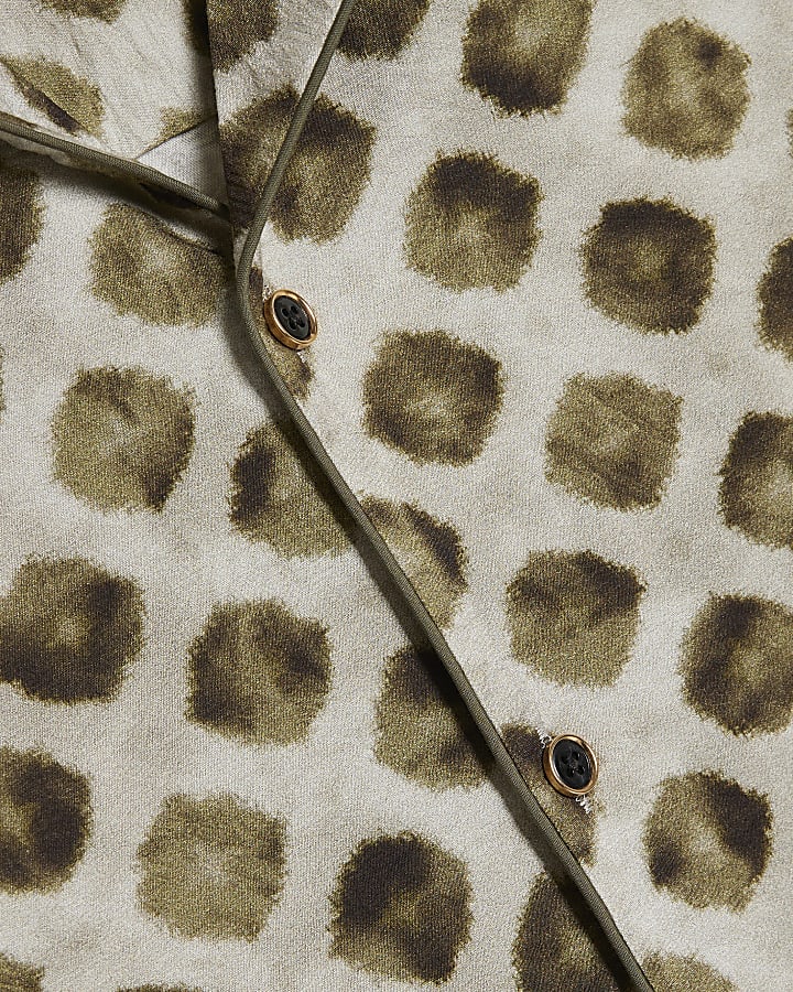 Green Regular Fit Blurred Dotted Shirt