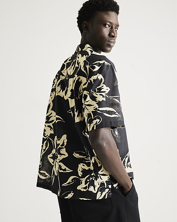 Black RI Studio Floral Short Sleeve Shirt