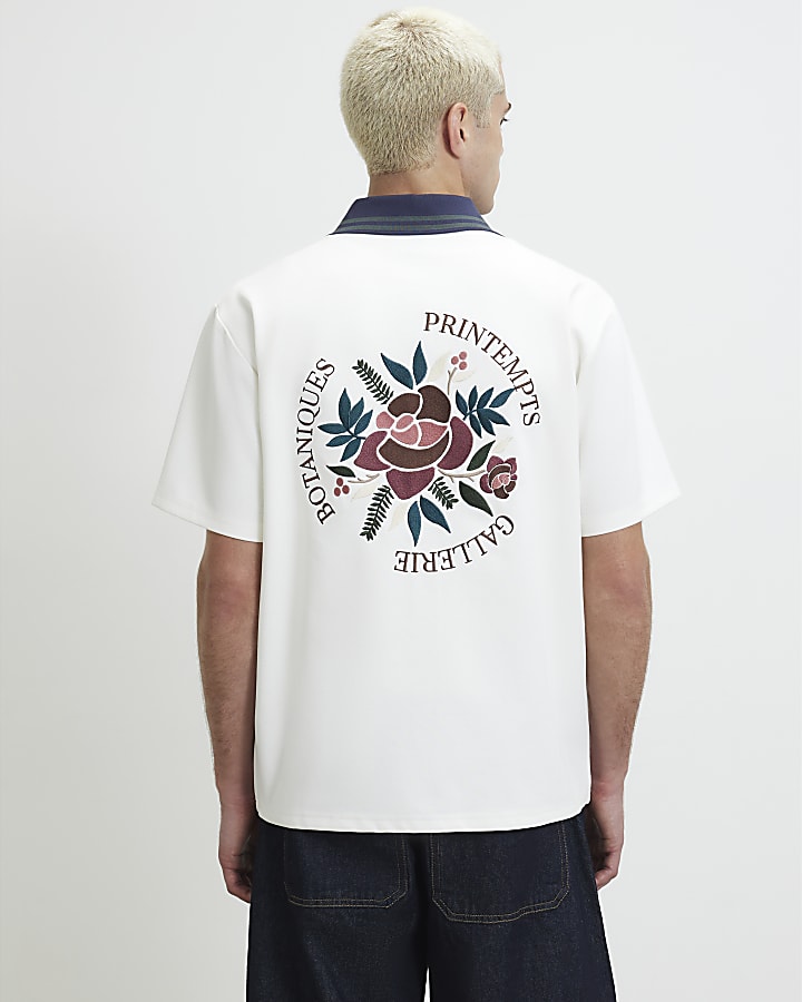 Cream Regular Fit Embroidered Flower Shirt