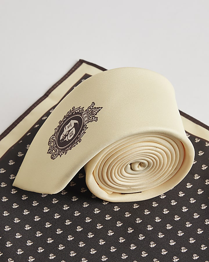 Yellow Twisted Tailor RI Crest Tie Set