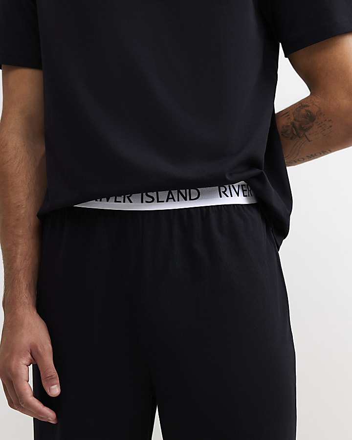 Black Cotton T-Shirt And Trousers Pyjamas Set