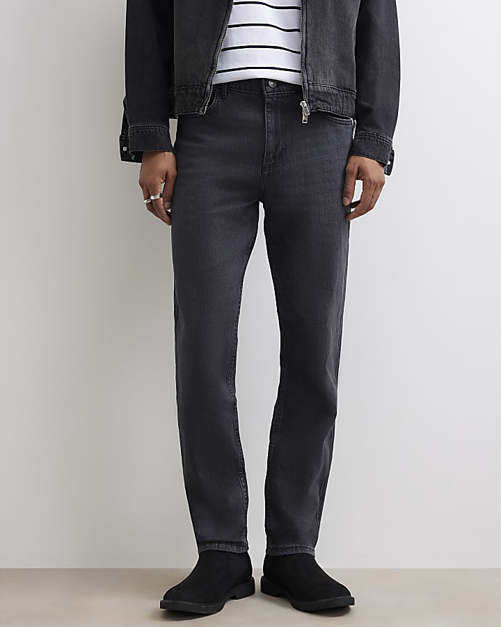 Black Tapered Fit Washed Jeans
