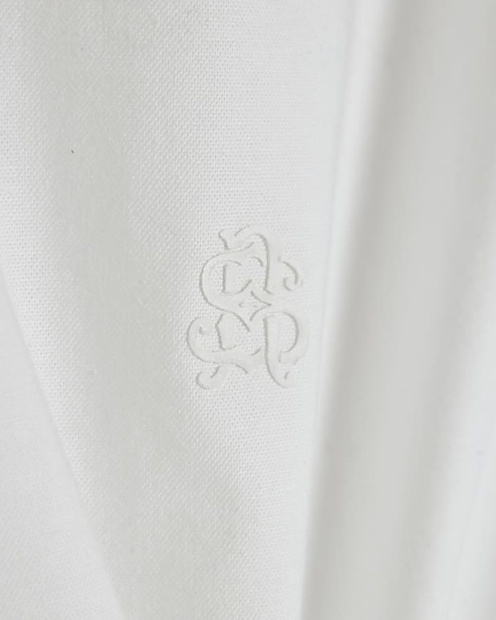 White  Muscle Fit Long Sleeves Oxford Shirt