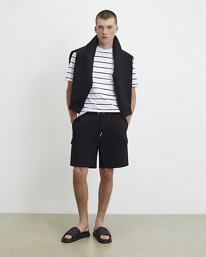 Black Premium Regular Fit Cargo Shorts