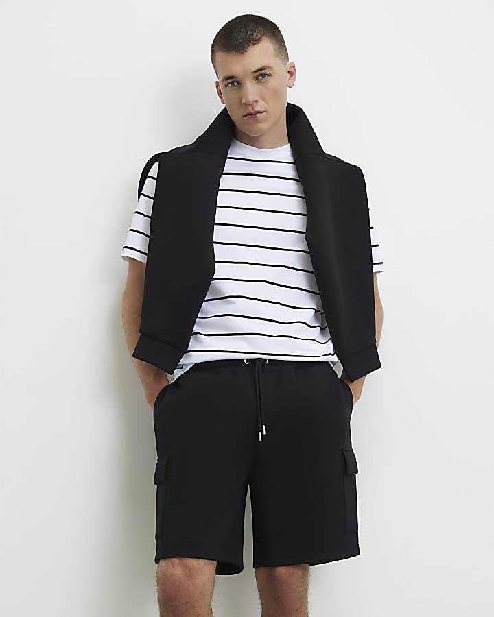 Black Premium Regular Fit Cargo Shorts
