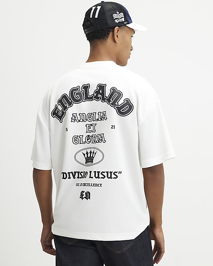 White Oversized Fit England Gothic T-Shirt