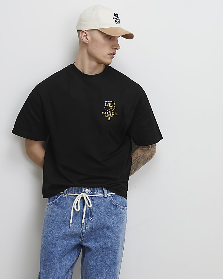 Black Oversized Fit Valeur Crest T-Shirt