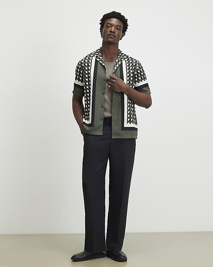 Green Regular Fit Geometric Border Shirt