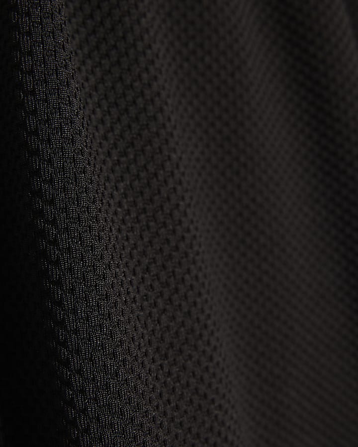 Black Regular Fit Textured Cargo Shorts