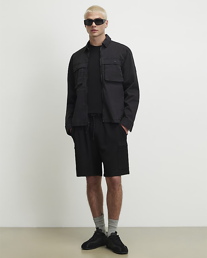 Black Regular Fit Textured Cargo Shorts