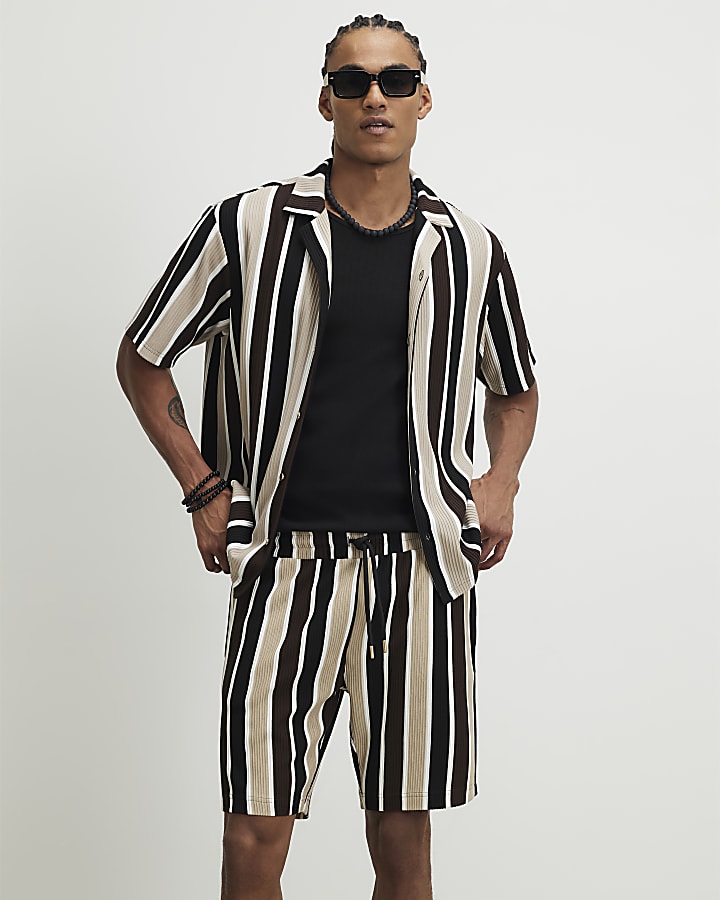 Brown Slim Fit Stripe Shorts