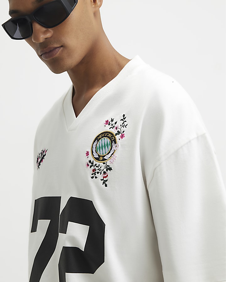 White Oversized Floral V Neck T-Shirt