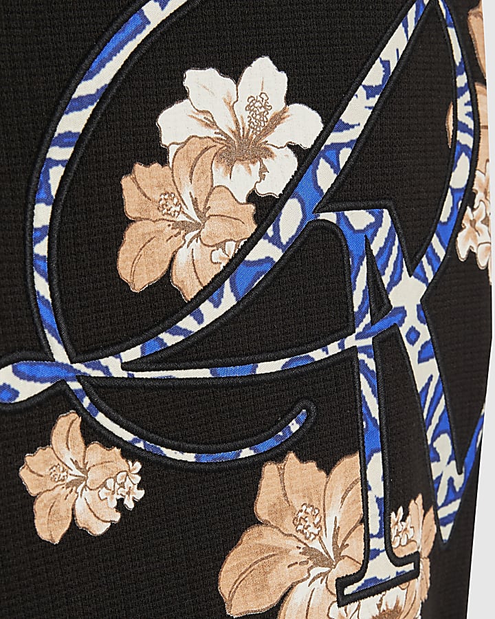 Black Regular Fit Textured Shorts