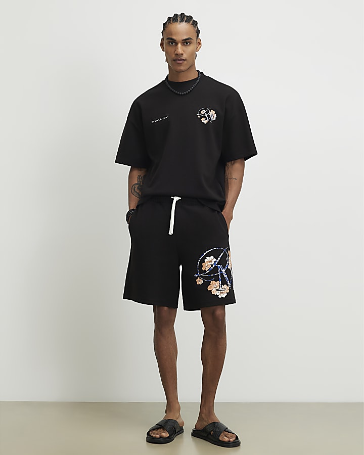 Black Regular Fit Textured Shorts