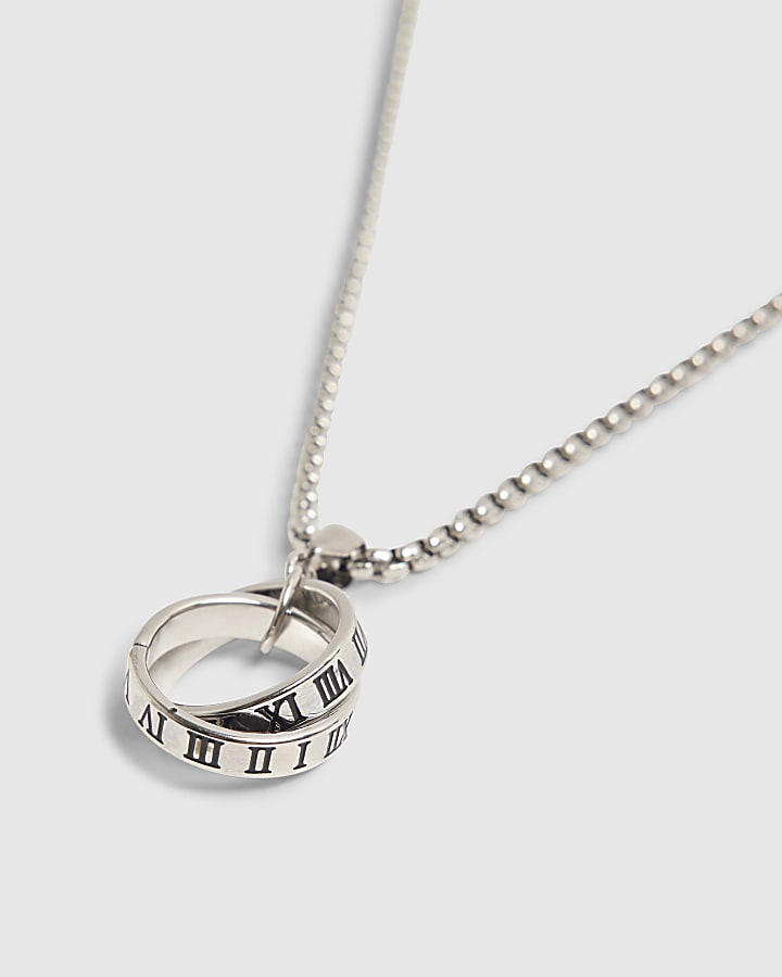 Silver Roman Numerals Circle Pendant Necklace