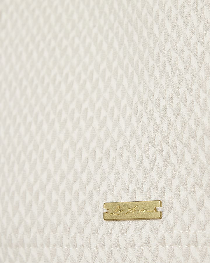 Grey Slim Fit Jacquard Textured Shorts