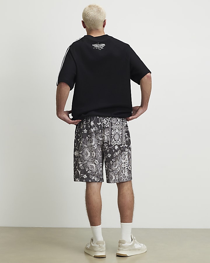 White Regular Fit Tapestry 74 Shorts