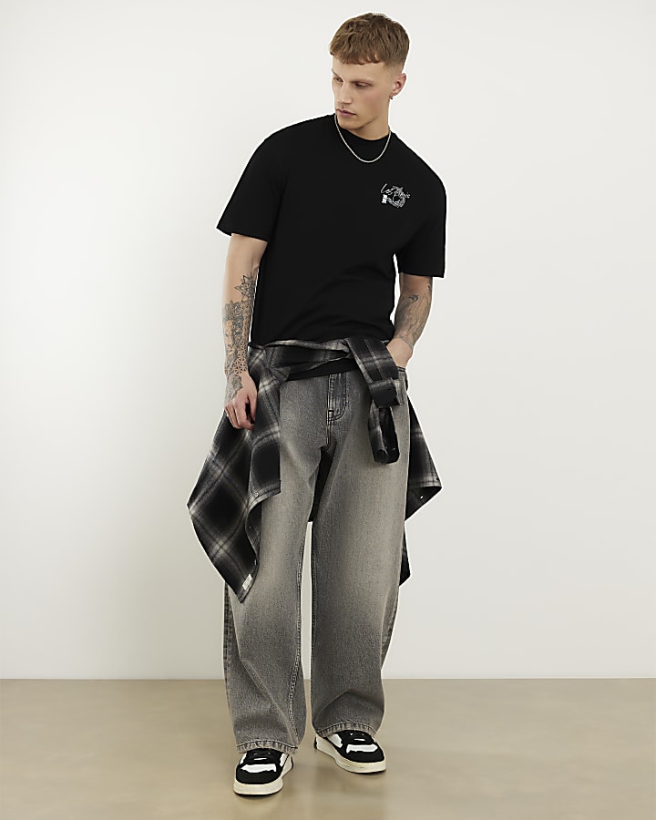 Black Regular Fit Les Amis Japan T-Shirt