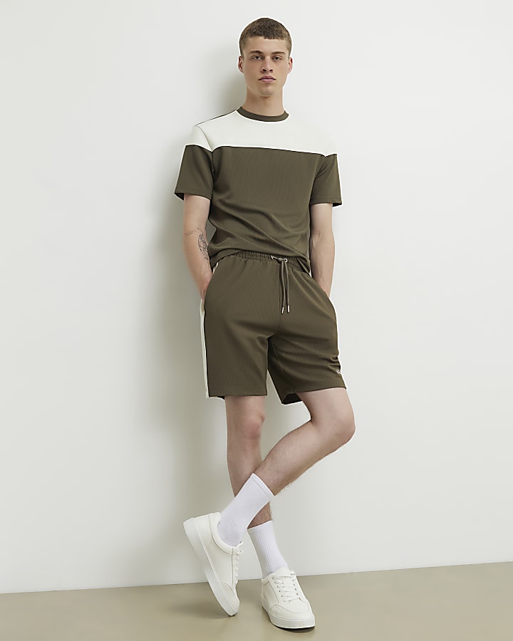 Khaki Regular Fit Colour Block Shorts