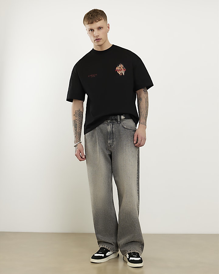 Black Oversized Fit Sappora T-Shirt