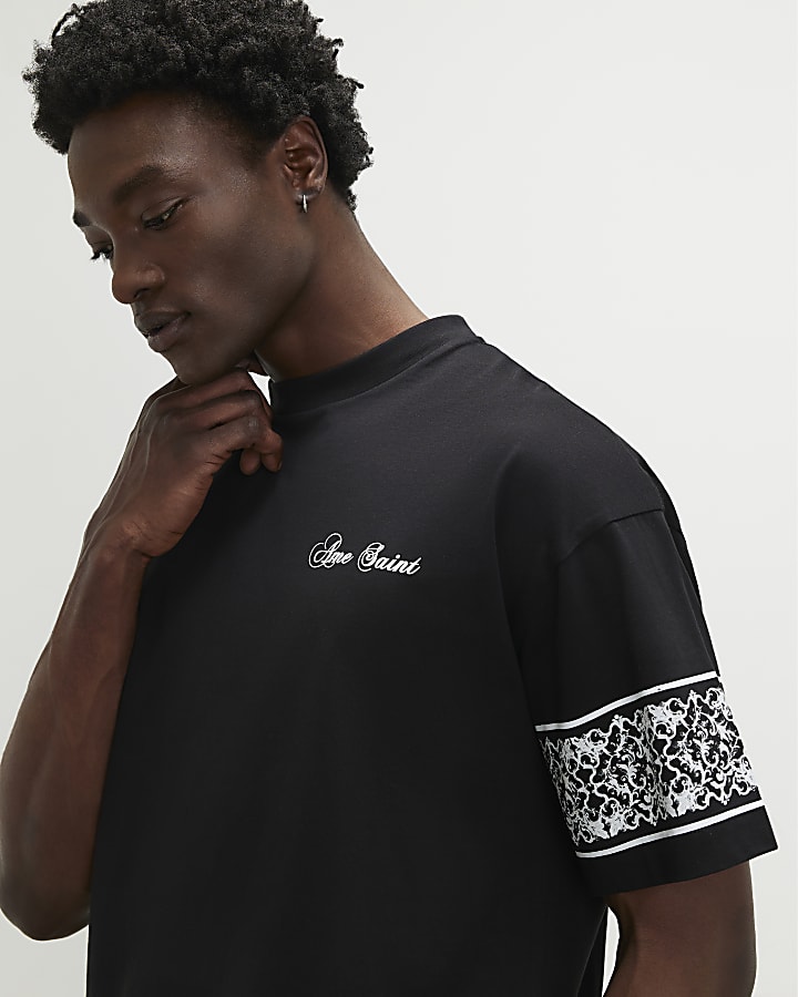 Black Oversized Baroque Back Patch T-Shirt