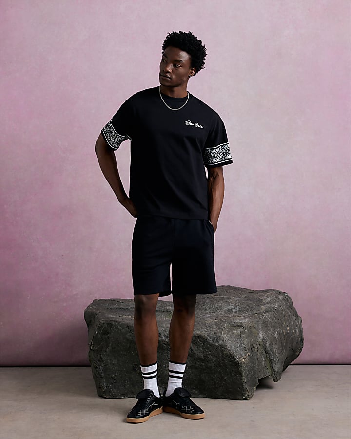 Black Oversized Baroque Back Patch T-Shirt