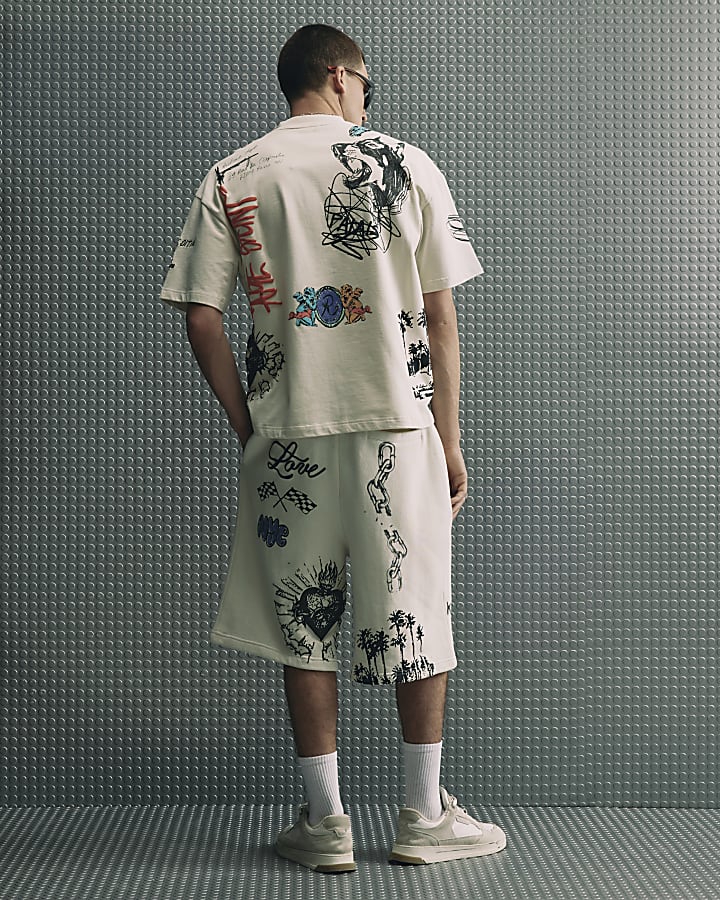 Beige Graffiti Print Jort