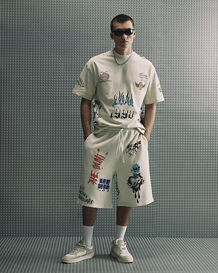 Beige Graffiti Print Jort