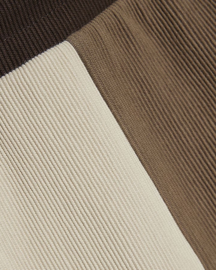 Brown Slim Fit Colour Block Shorts