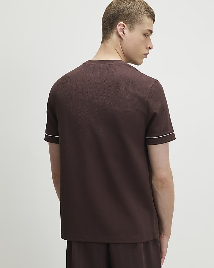 Brown Slim Fit Piped Textured T-Shirt