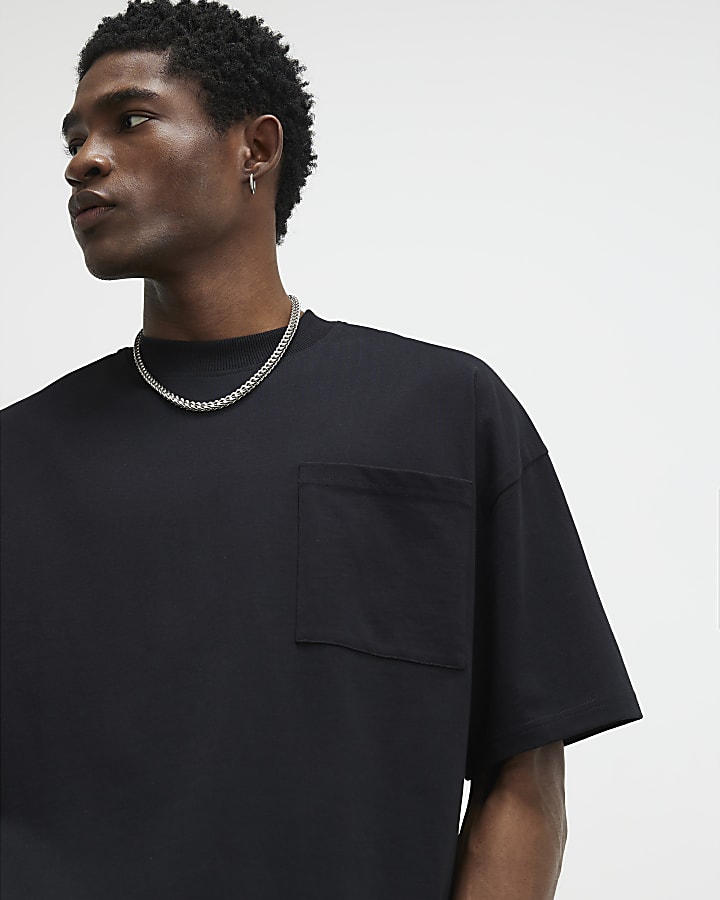 Black Oversized Fit Pocket T-Shirt