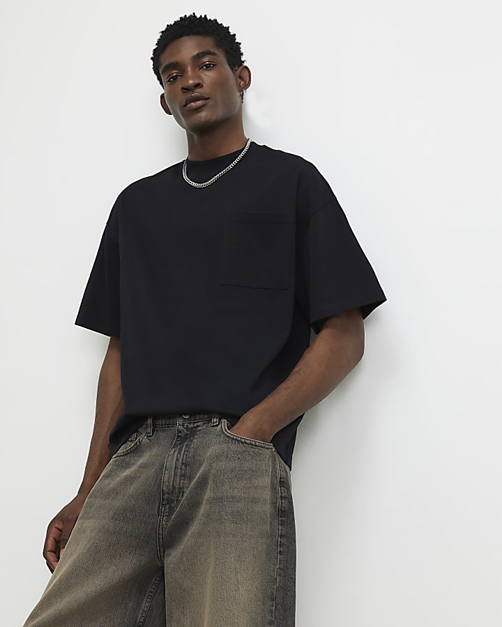 Black Oversized Fit Pocket T-Shirt