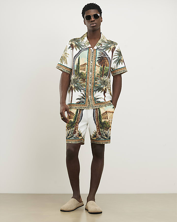 Green Palm Tree Print Pull On Shorts