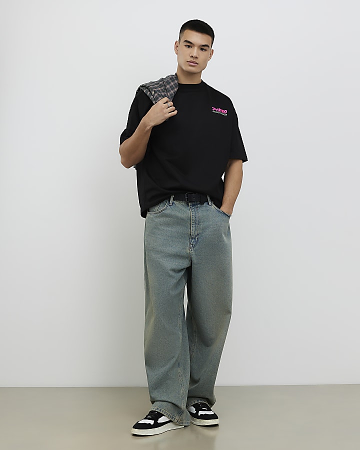 Black Oversized Fit Japanese Car T-Shirt