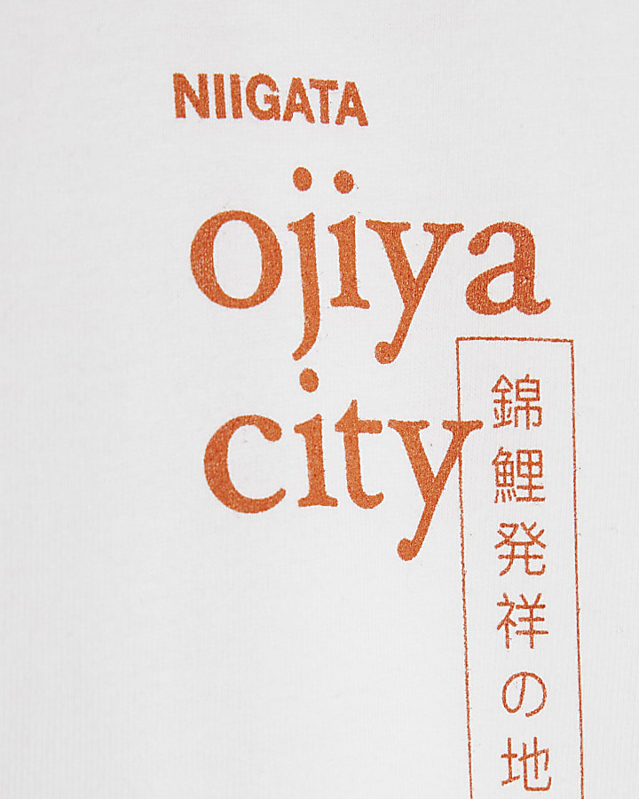 White Regular Fit Japanese Fish T-Shirt