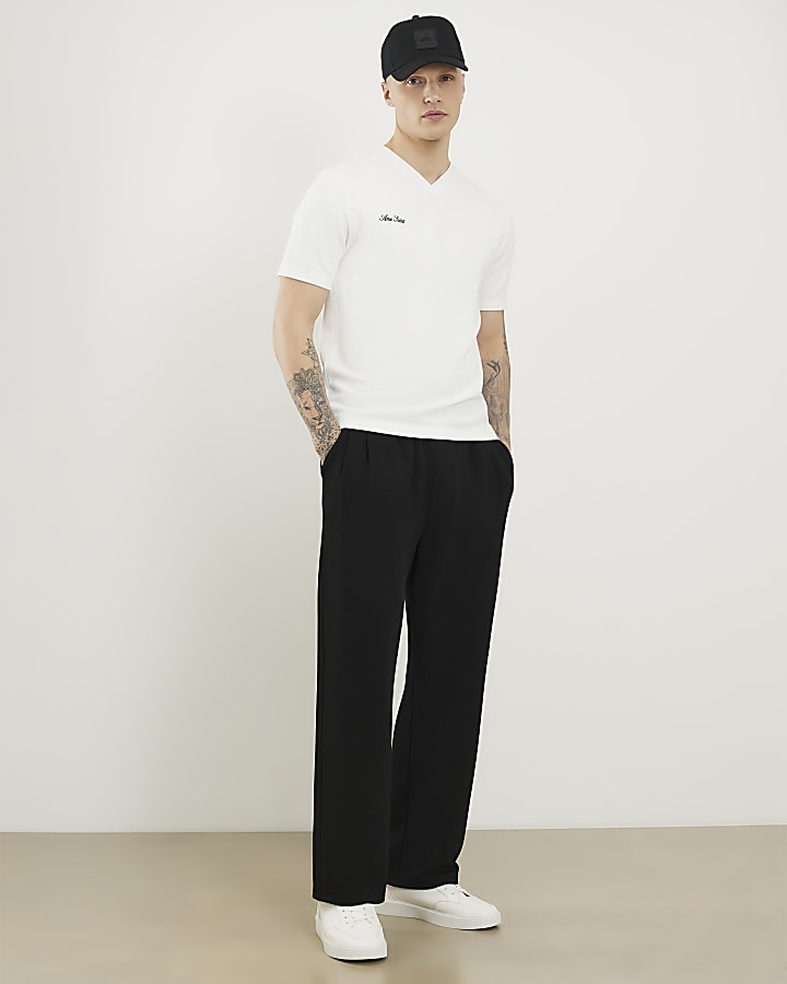 White Slim Fit V Neck MCMXII T-Shirt