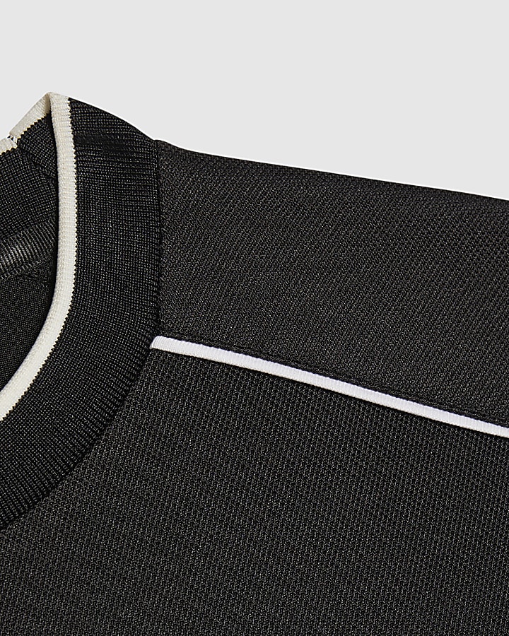 Black Slim Fit Piped T-Shirt