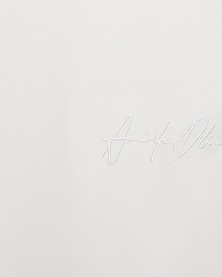 White Regular Fit Curve Hem T-Shirt