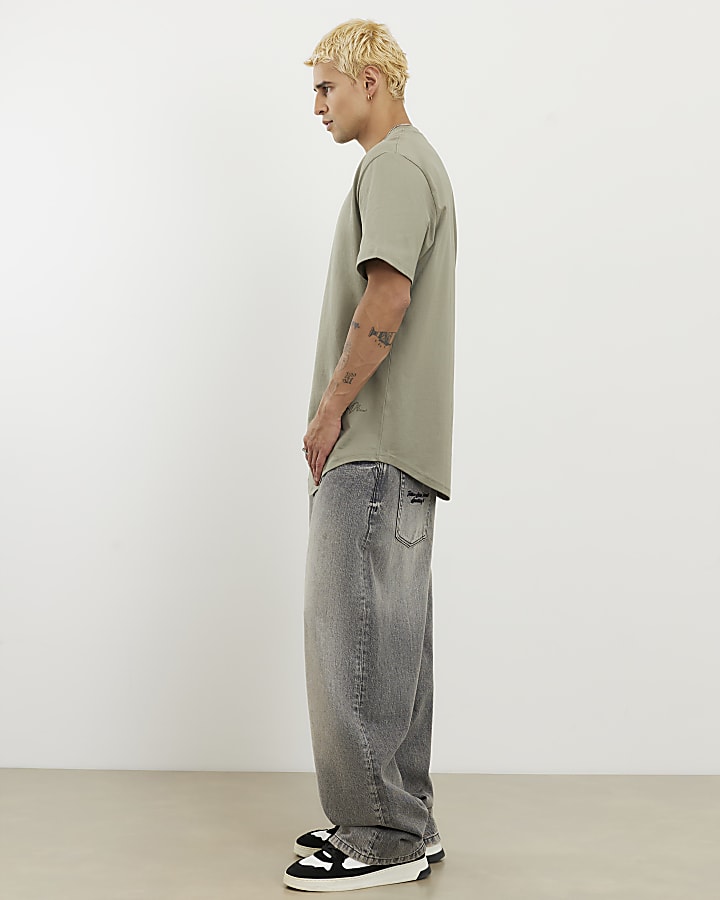 Khaki  Regular Fit Curve Hem T-Shirt