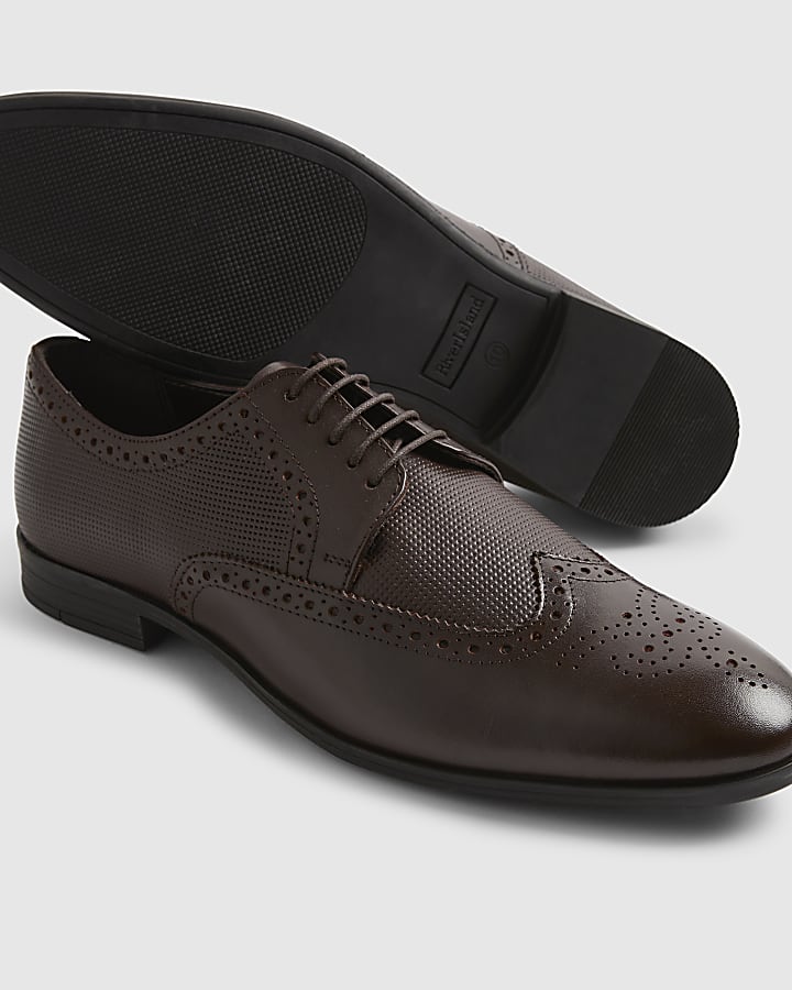 Brown Leather Textured Brogue Shoes