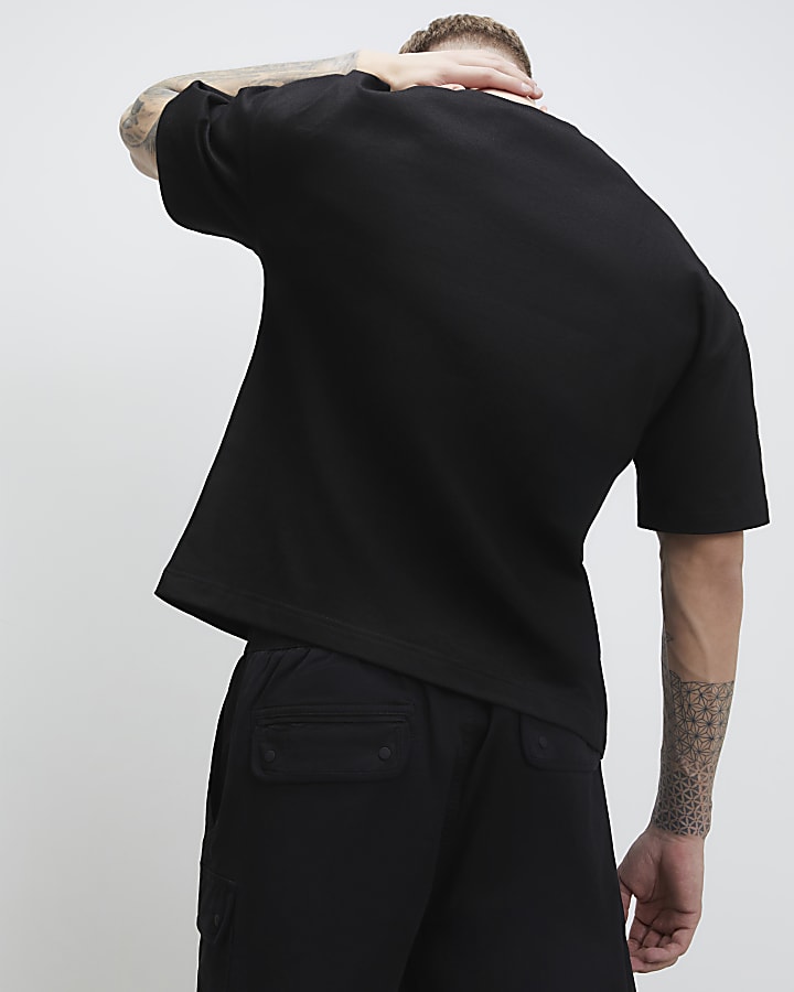 Black Regular Fit Longer Length Cargo Shorts