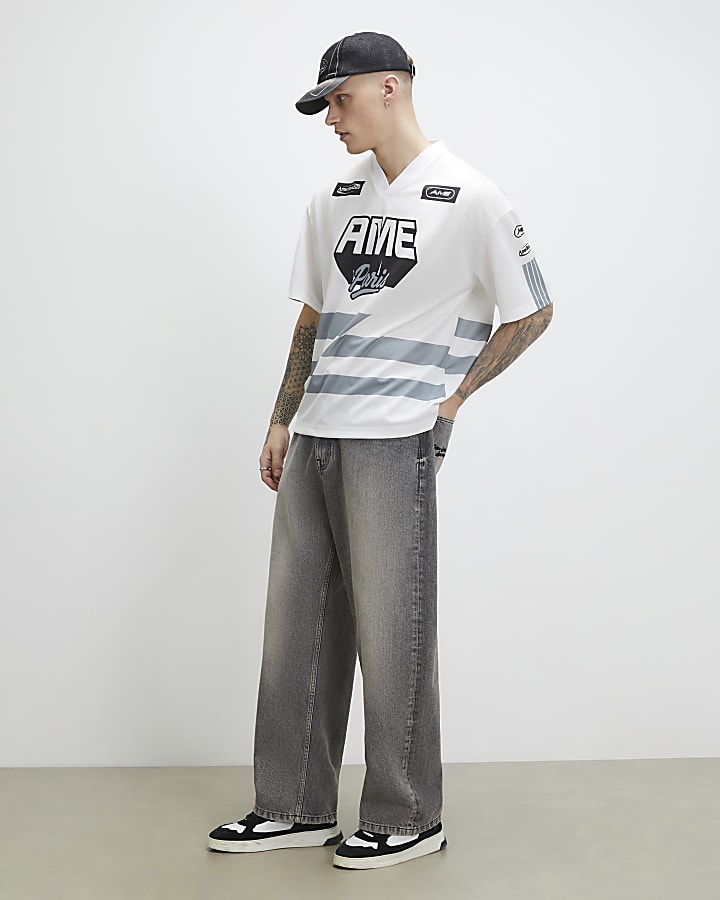 White Oversized Fit Ame Paris T-Shirt