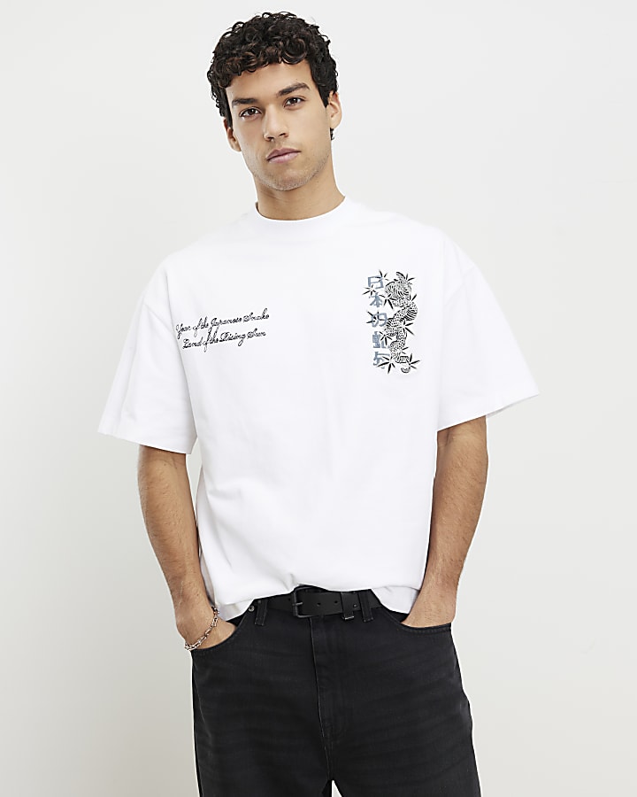 White Oversized Fit Japanese Snake T-shirt