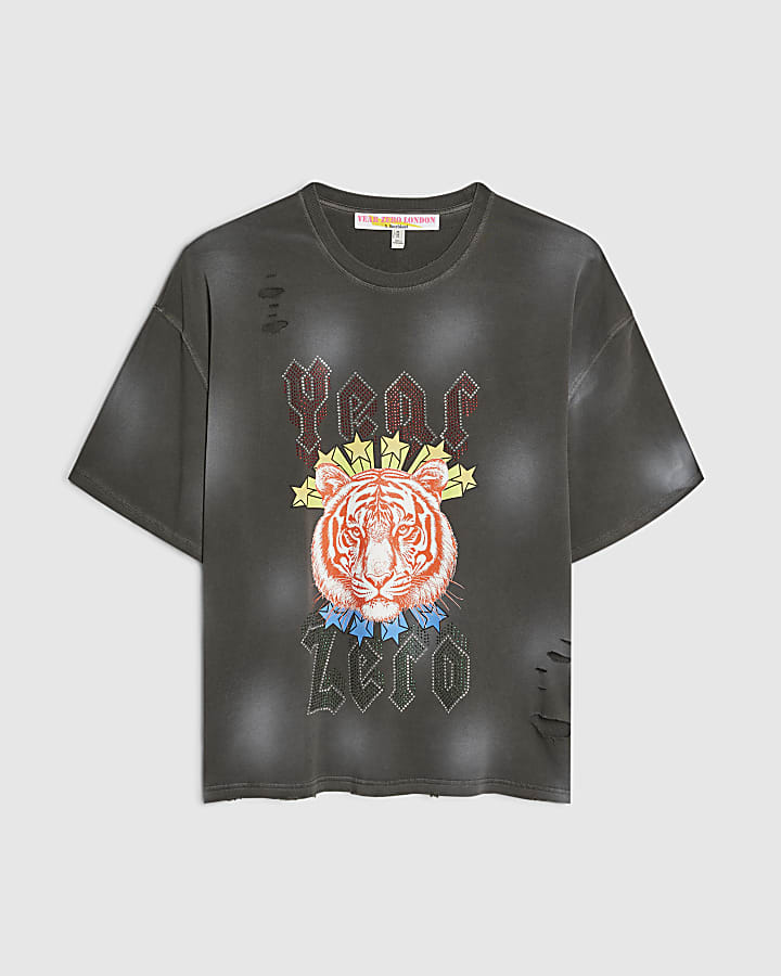 Black Year Zero Oversized Graphic T-Shirt
