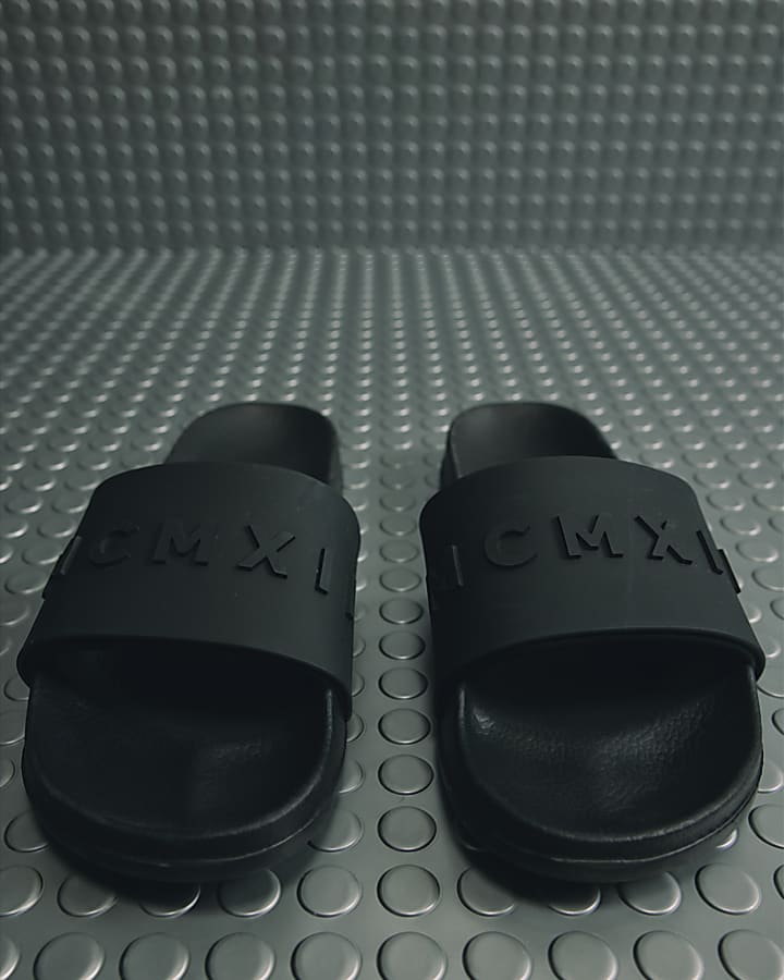 Black Slip On Sliders