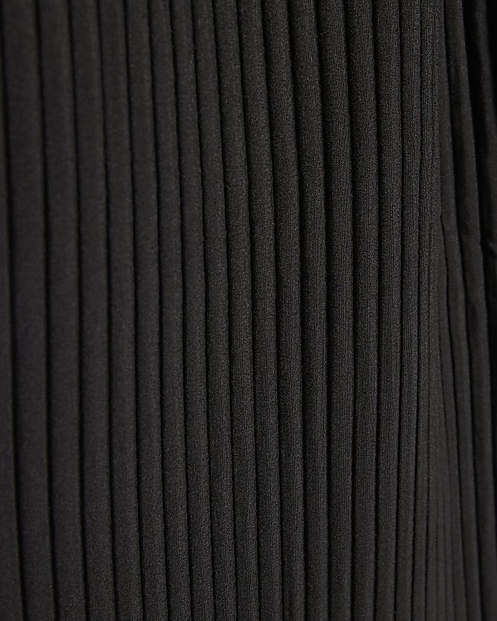 Black Slim Fit Plisse Joggers