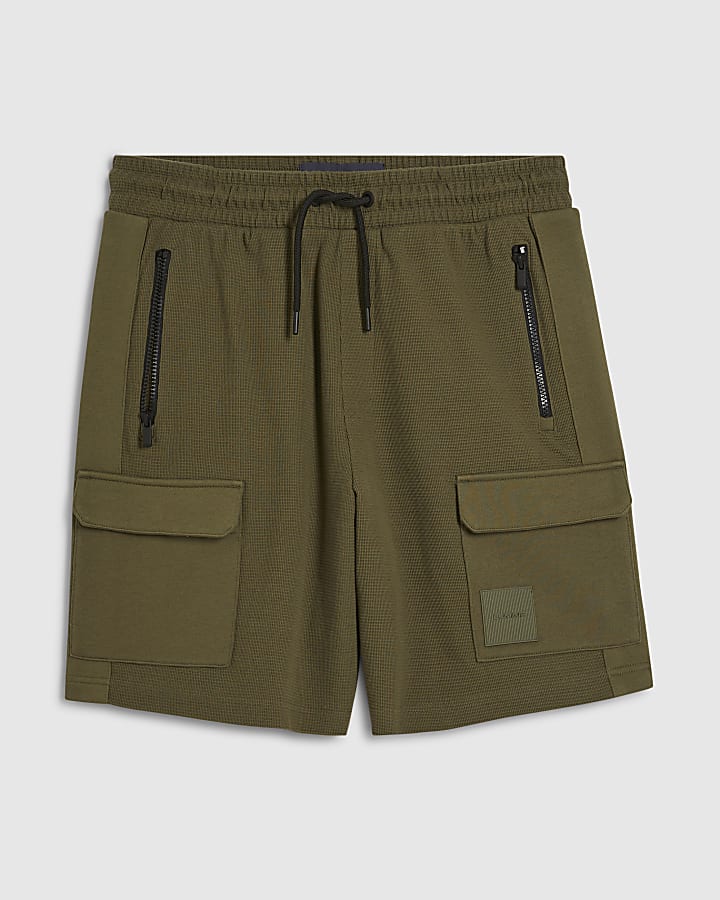 Khaki Regular Fit Textured Cargo Shorts