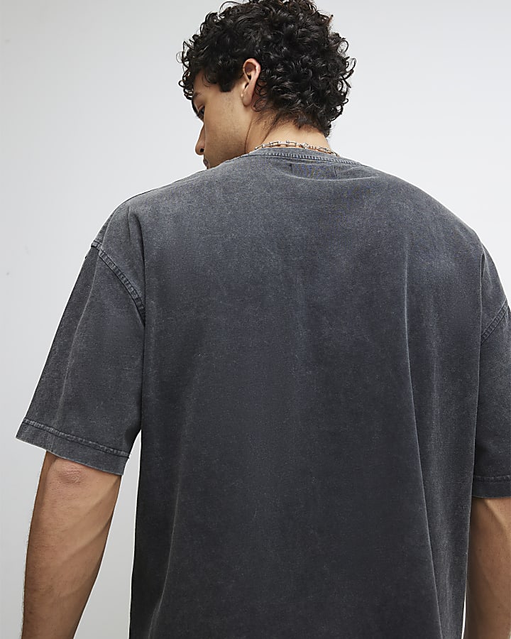 Black Oversized Fit Ame Saint T-Shirt