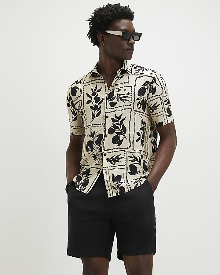 Black Regular Fit Linen Shorts