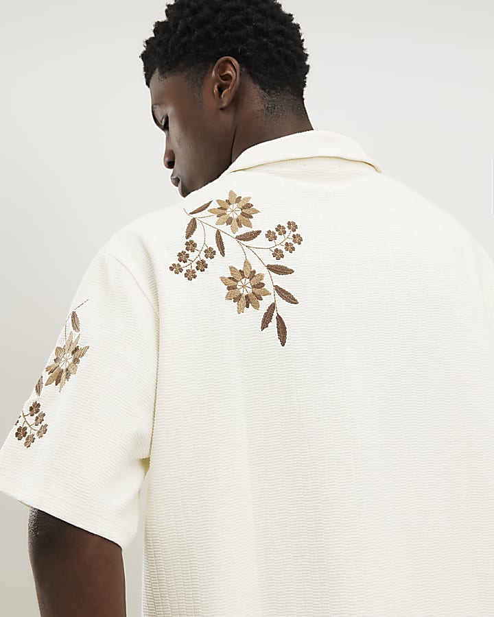 White Regular Fit Floral Textured Shirt